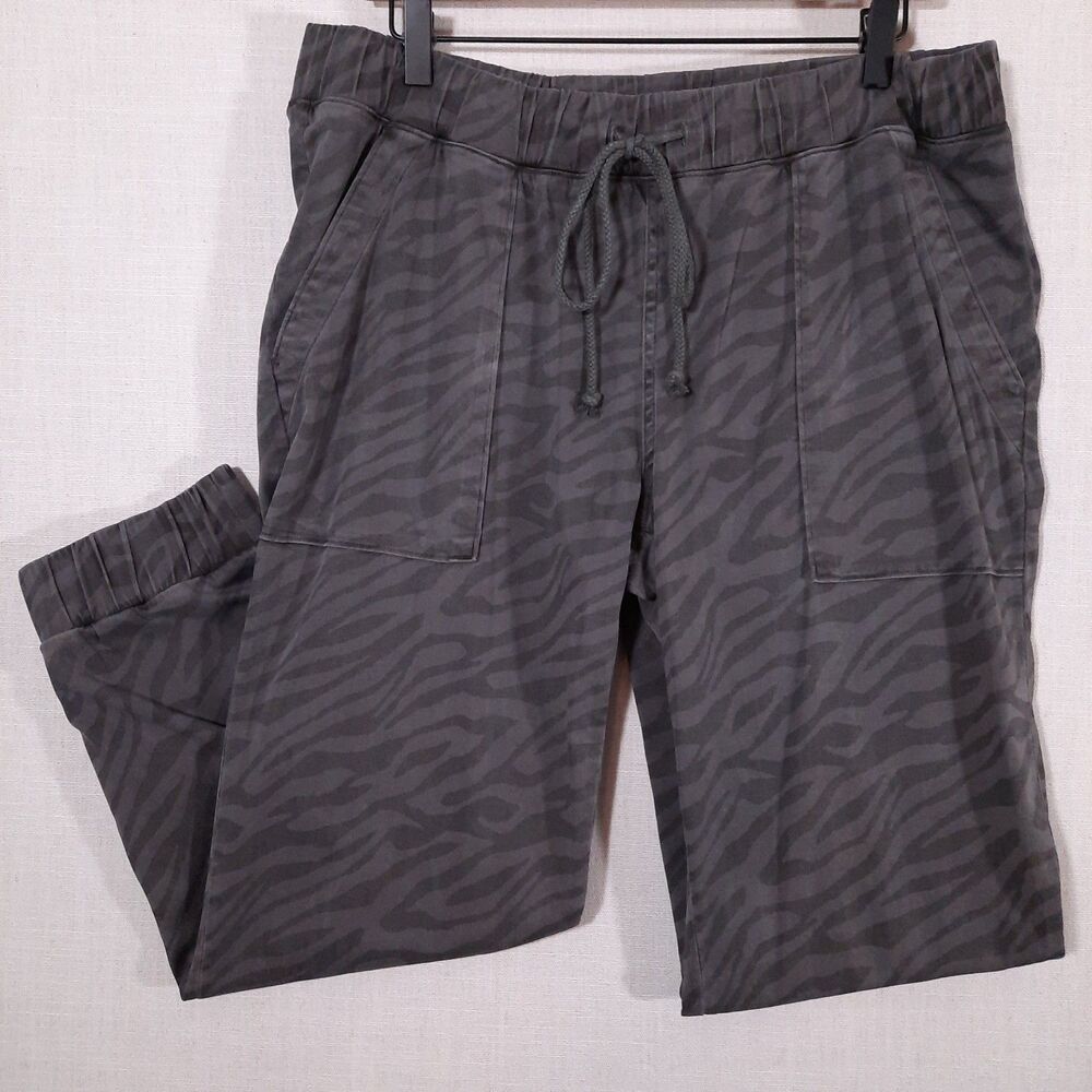 Bella Dahl Women's Pants Size Large Black & Gray Zebra Print Pockets Drawstring